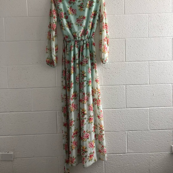 Floor Length Maxi Summer Floral Dress - Picture 4 of 8